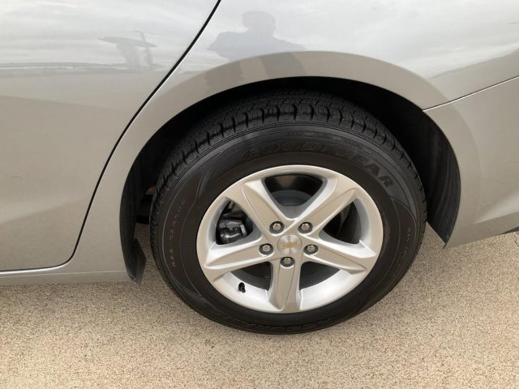 used 2023 Chevrolet Malibu car, priced at $22,750