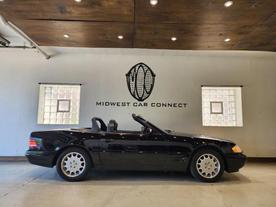 used 1997 Mercedes-Benz SL-Class car, priced at $8,995