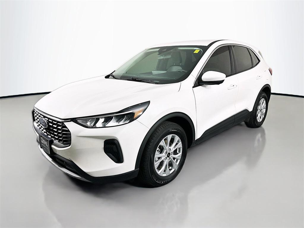 used 2023 Ford Escape car, priced at $22,000