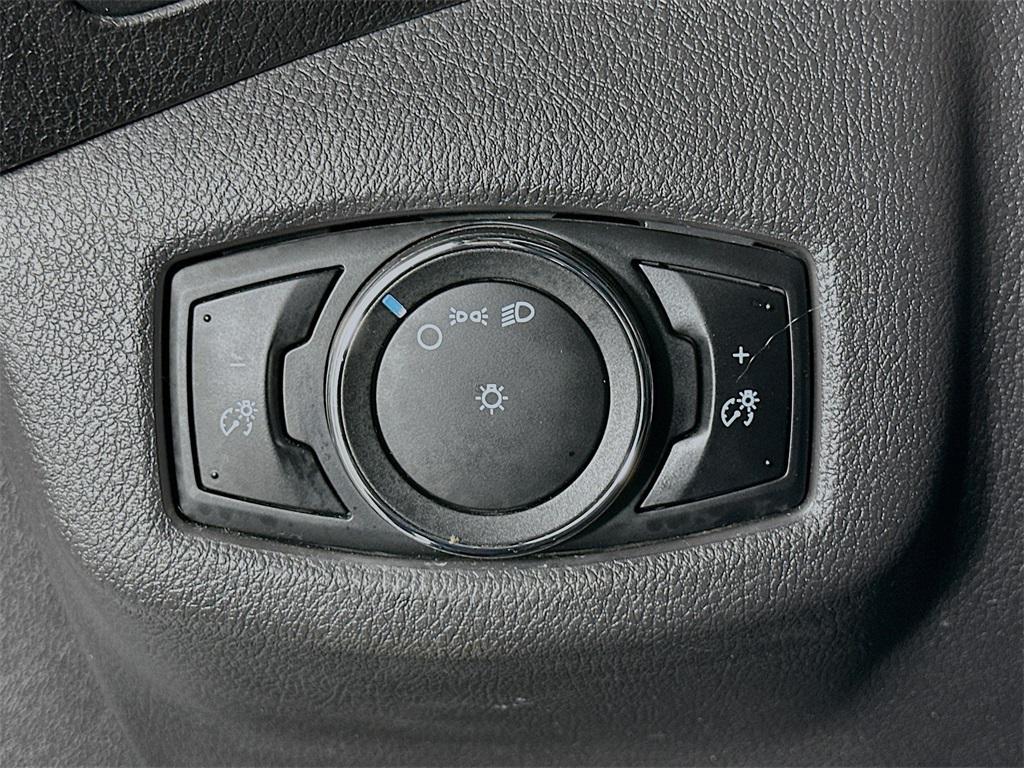 used 2016 Ford Transit Connect car, priced at $9,300