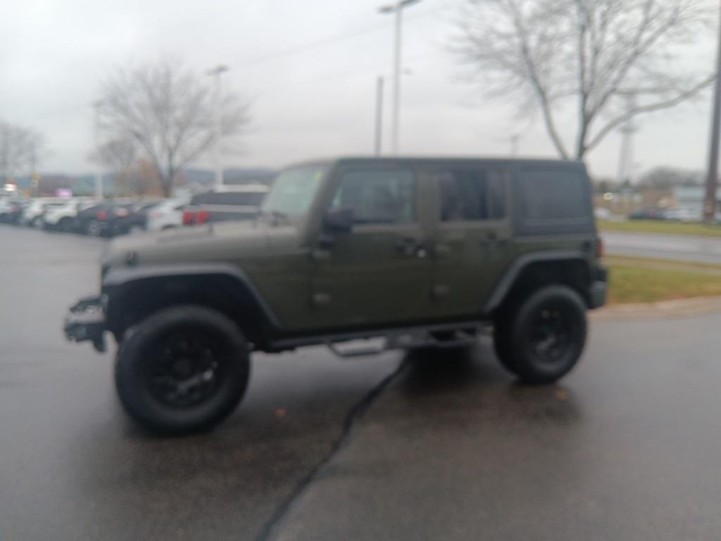 used 2015 Jeep Wrangler Unlimited car, priced at $14,300