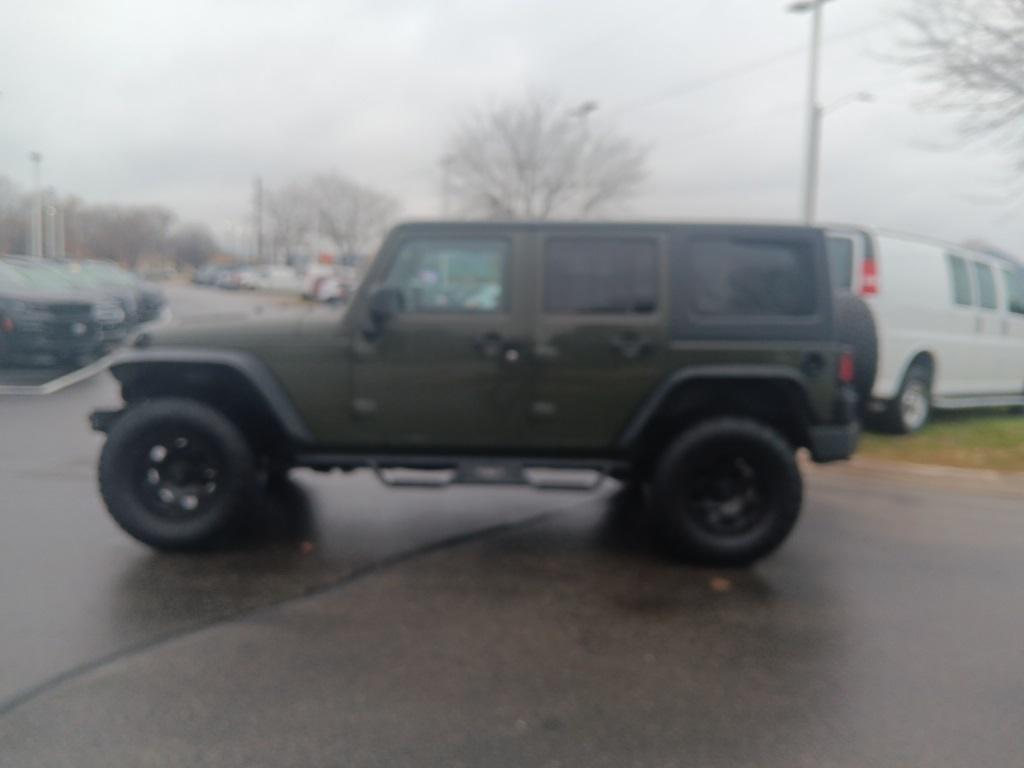 used 2015 Jeep Wrangler Unlimited car, priced at $14,300