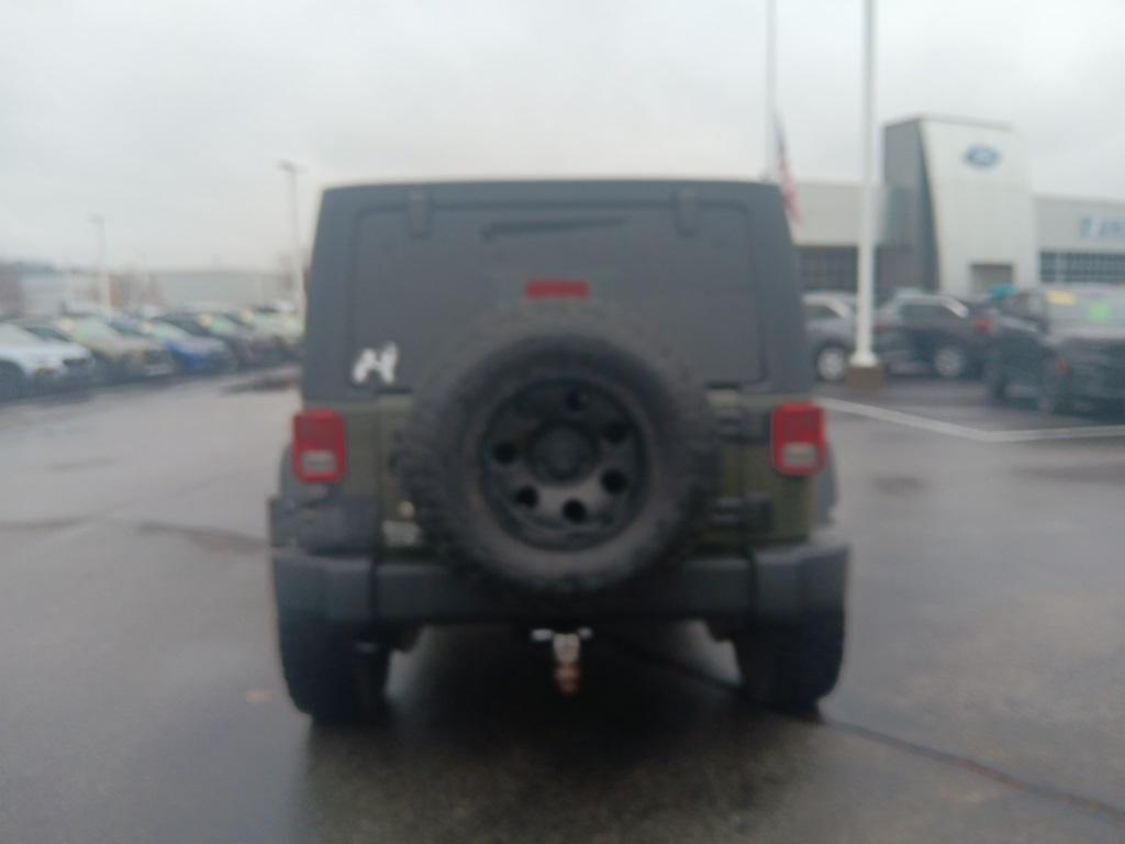 used 2015 Jeep Wrangler Unlimited car, priced at $14,300