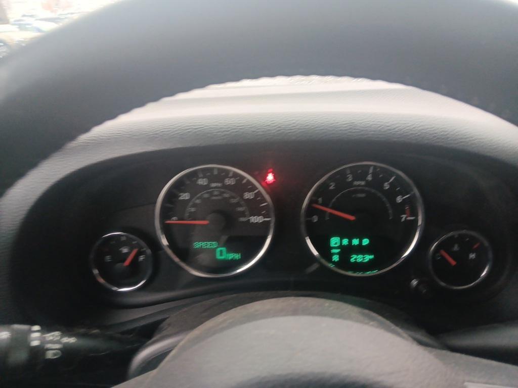 used 2015 Jeep Wrangler Unlimited car, priced at $14,300