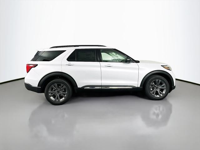 new 2025 Ford Explorer car, priced at $45,637