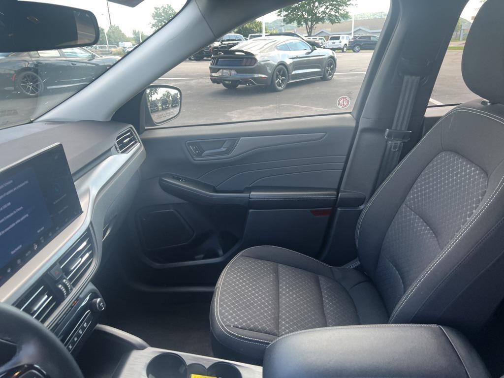 used 2024 Ford Escape car, priced at $23,000