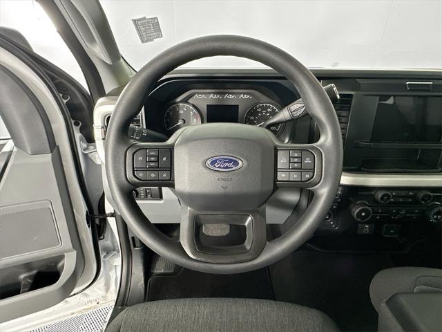 new 2025 Ford F-250 car, priced at $53,500