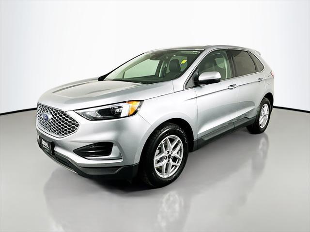 used 2024 Ford Edge car, priced at $26,990