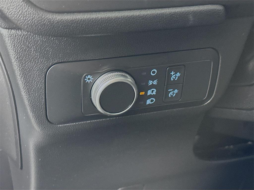 used 2022 Ford Escape car, priced at $23,500