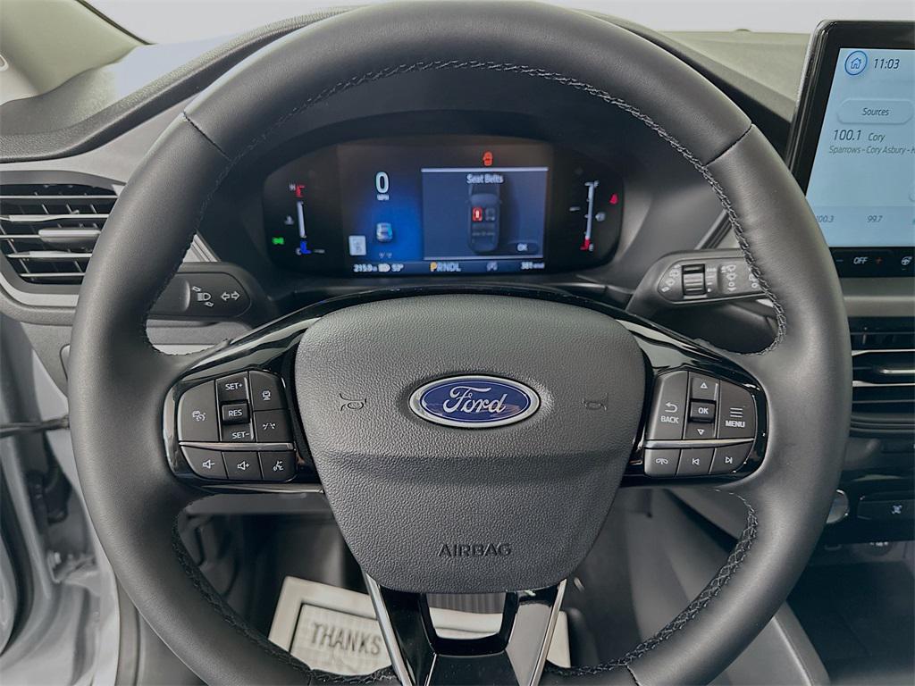 new 2025 Ford Escape car, priced at $30,700