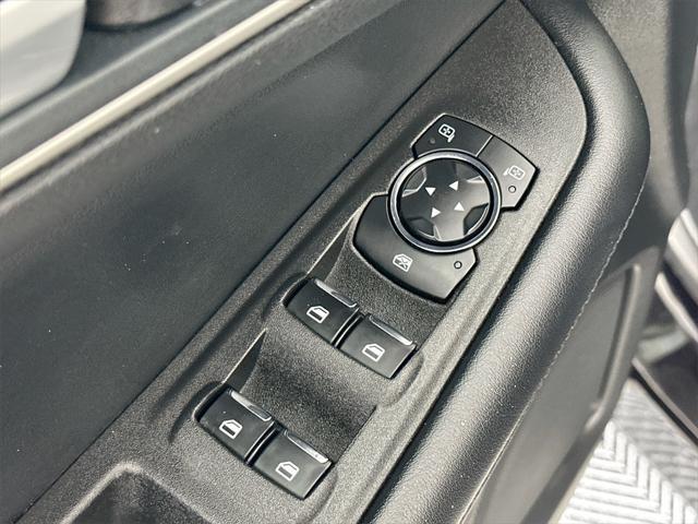 used 2024 Ford Edge car, priced at $24,400