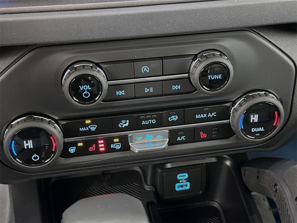 new 2025 Ford Bronco car, priced at $58,800