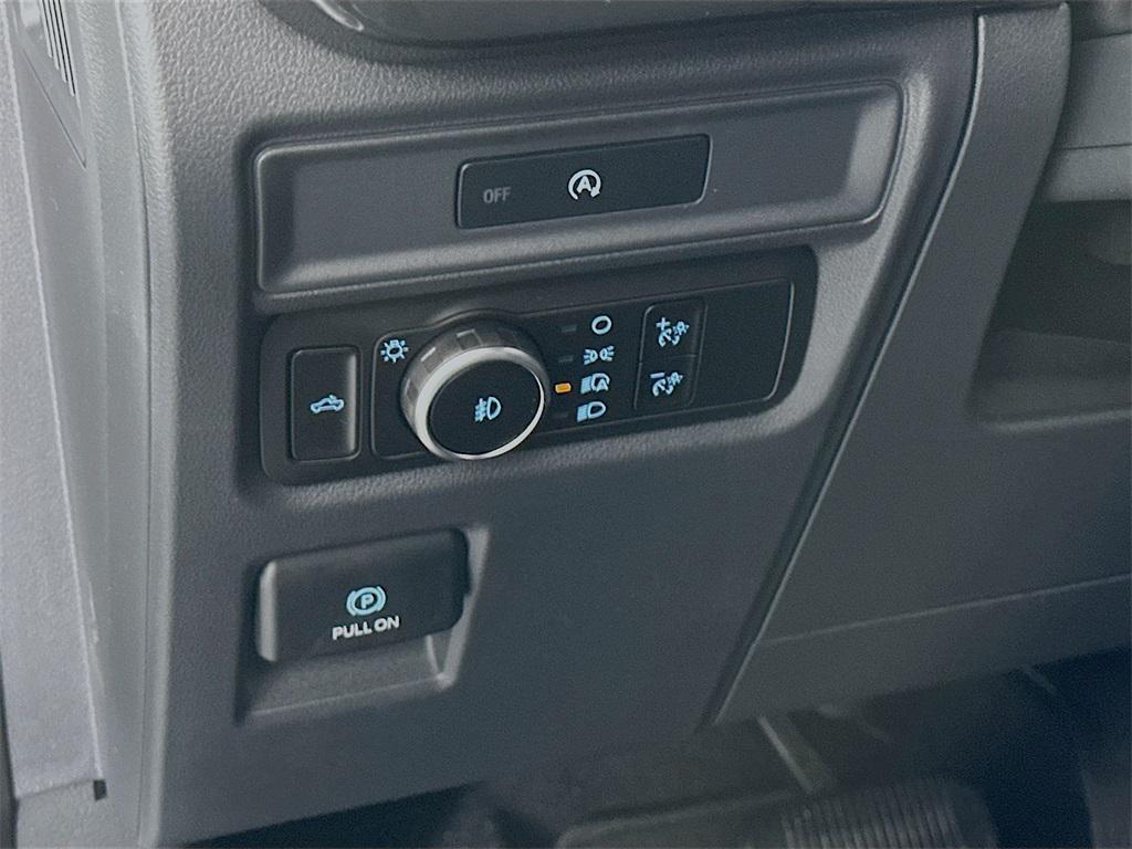 new 2025 Ford F-150 car, priced at $50,300