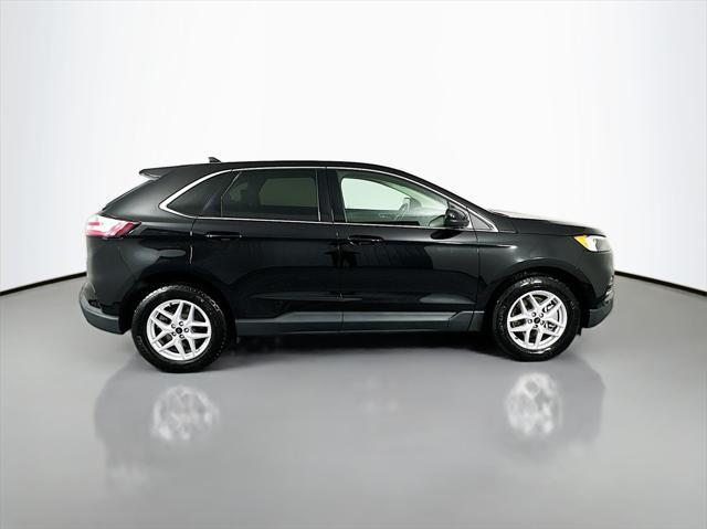 used 2024 Ford Edge car, priced at $25,890