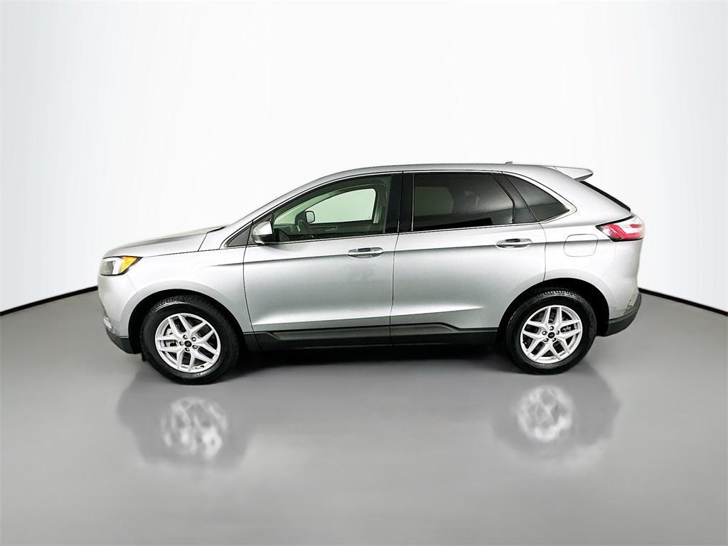 used 2024 Ford Edge car, priced at $24,500