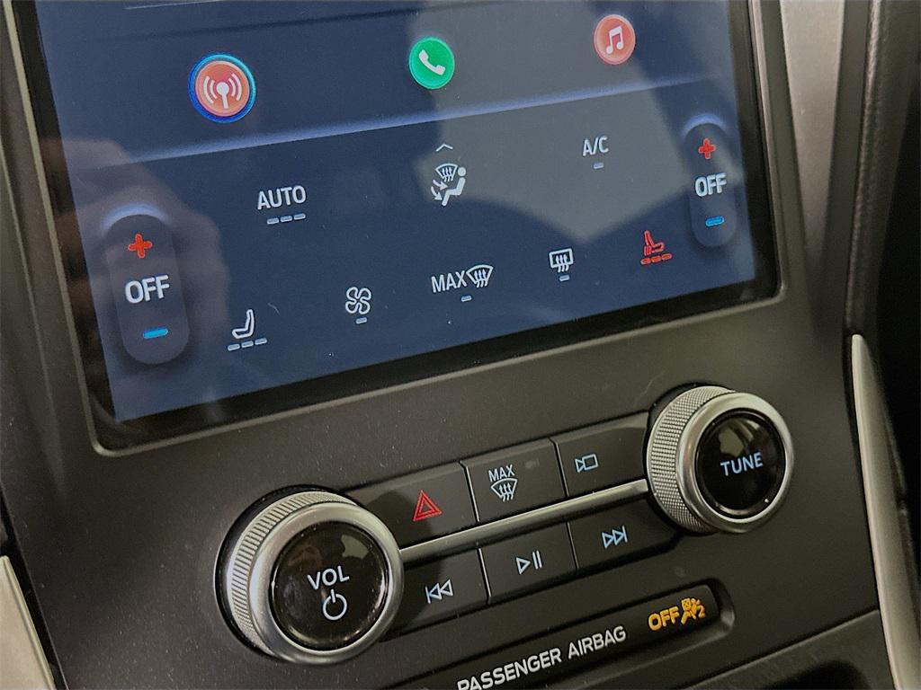 used 2024 Ford Edge car, priced at $24,500