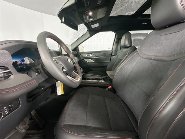 new 2025 Ford Explorer car, priced at $57,282
