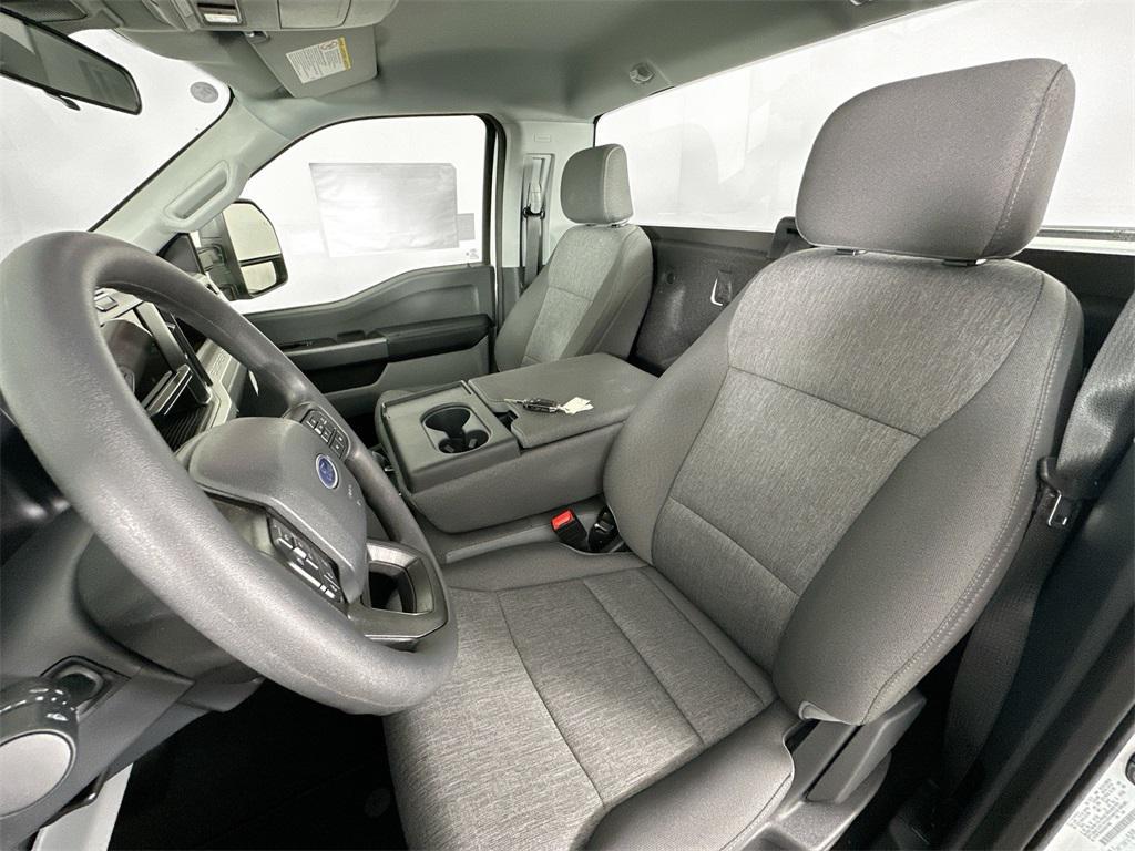 new 2025 Ford F-250 car, priced at $50,300
