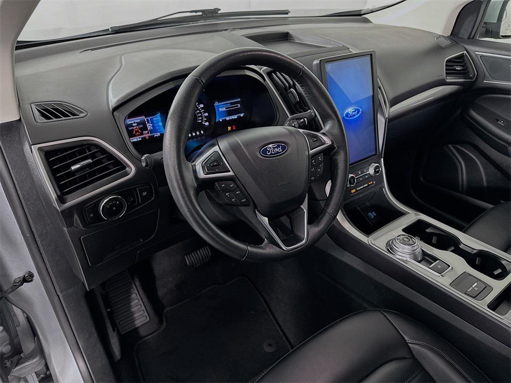 used 2024 Ford Edge car, priced at $23,700