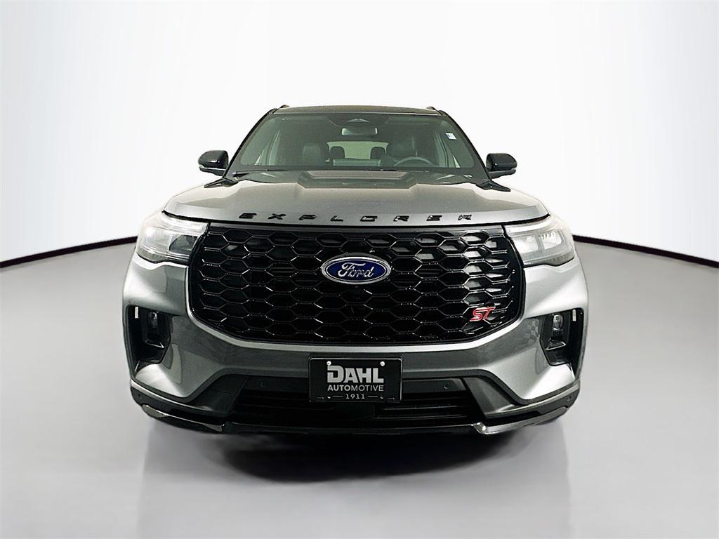 new 2025 Ford Explorer car, priced at $59,700