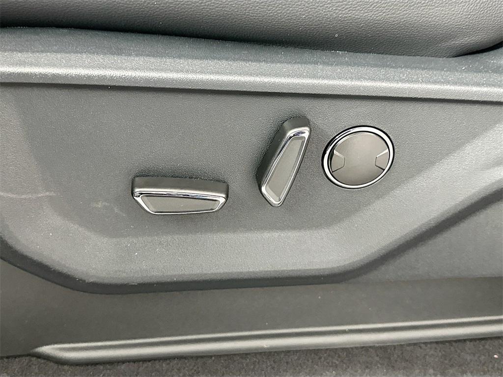 new 2025 Ford F-150 car, priced at $73,000