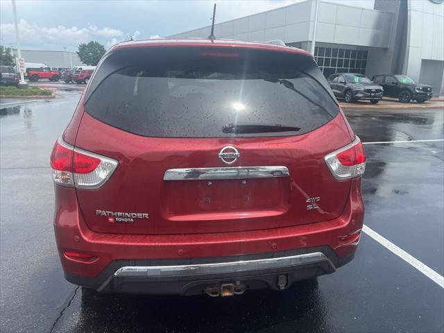 used 2016 Nissan Pathfinder car, priced at $9,550