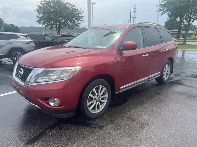 used 2016 Nissan Pathfinder car, priced at $9,550