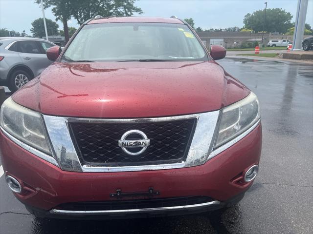 used 2016 Nissan Pathfinder car, priced at $9,550
