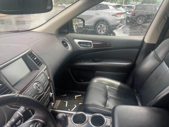 used 2016 Nissan Pathfinder car, priced at $9,550