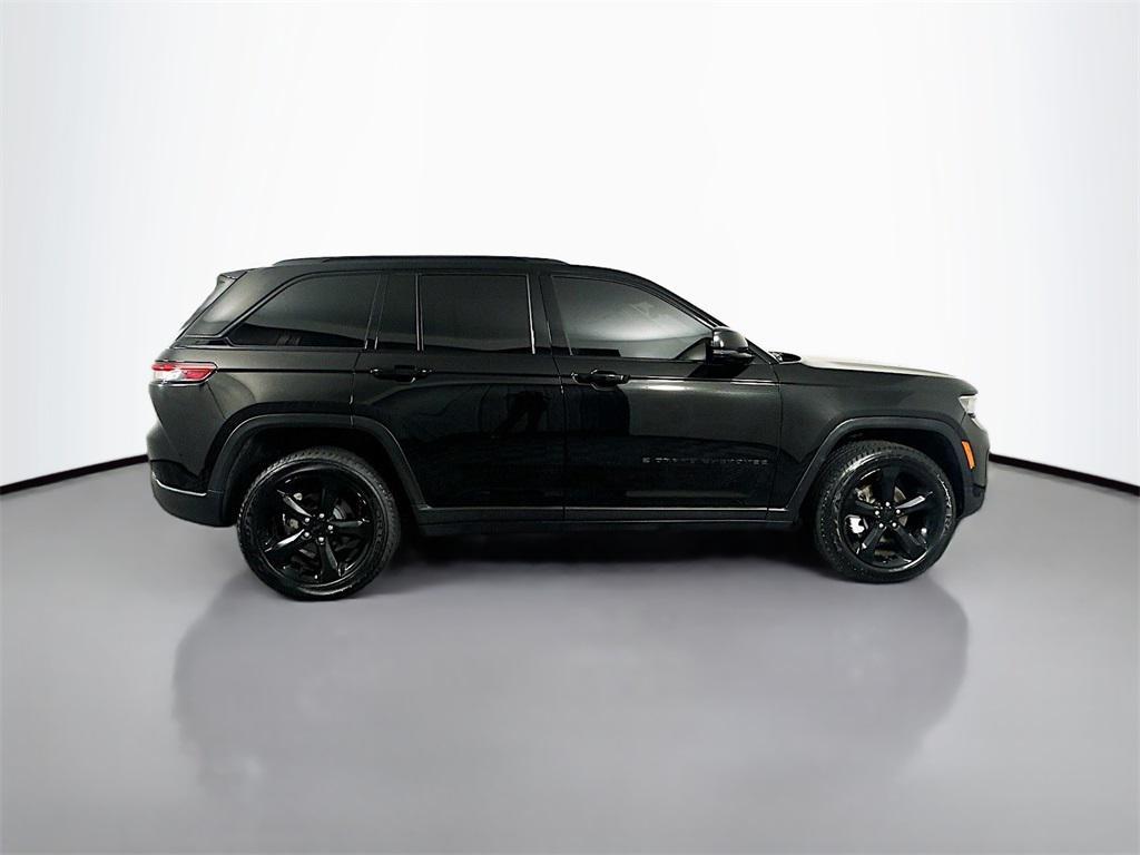 used 2024 Jeep Grand Cherokee car, priced at $34,900