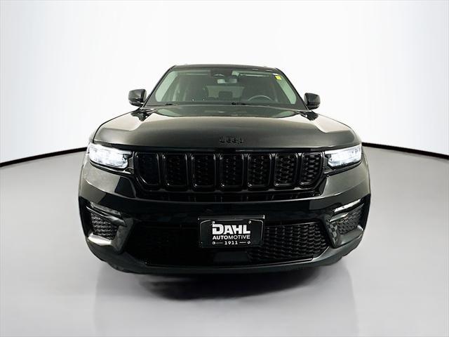 used 2024 Jeep Grand Cherokee car, priced at $38,400