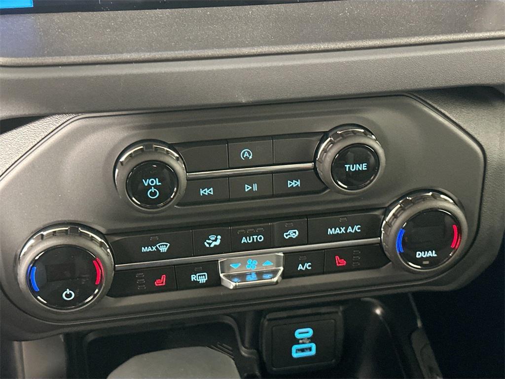 new 2025 Ford Bronco car, priced at $42,000