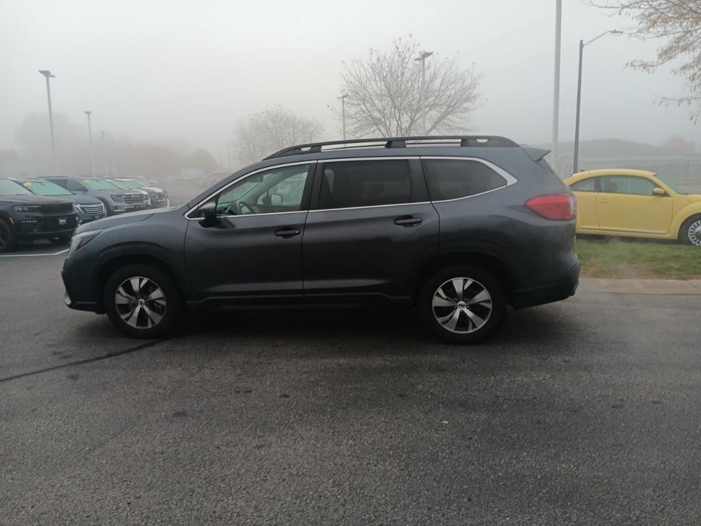 used 2024 Subaru Ascent car, priced at $31,000