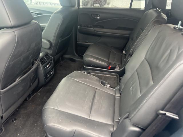 used 2022 Honda Pilot car, priced at $36,650