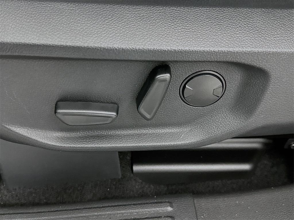 new 2025 Ford Ranger car, priced at $43,000