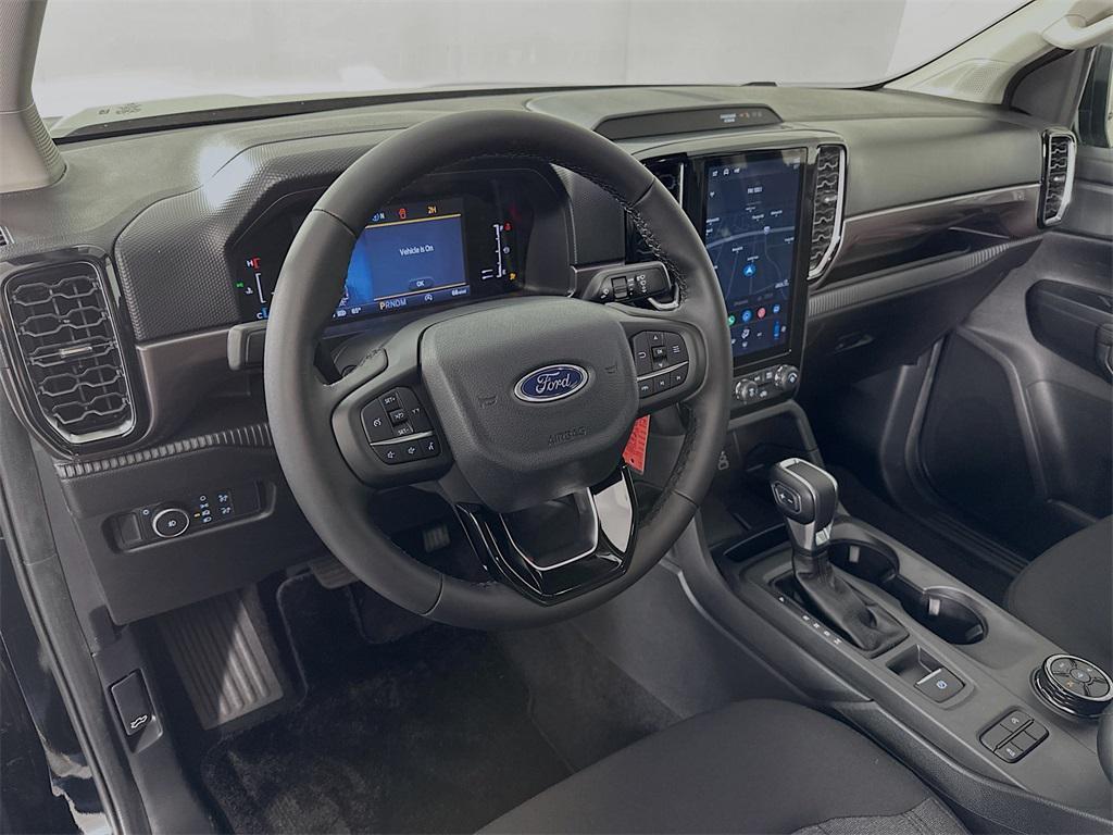 new 2025 Ford Ranger car, priced at $39,200