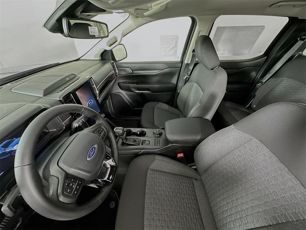 new 2025 Ford Ranger car, priced at $39,200