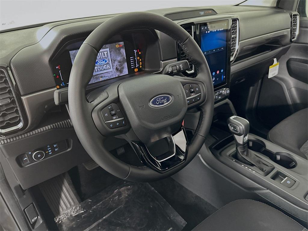 new 2025 Ford Ranger car, priced at $39,000