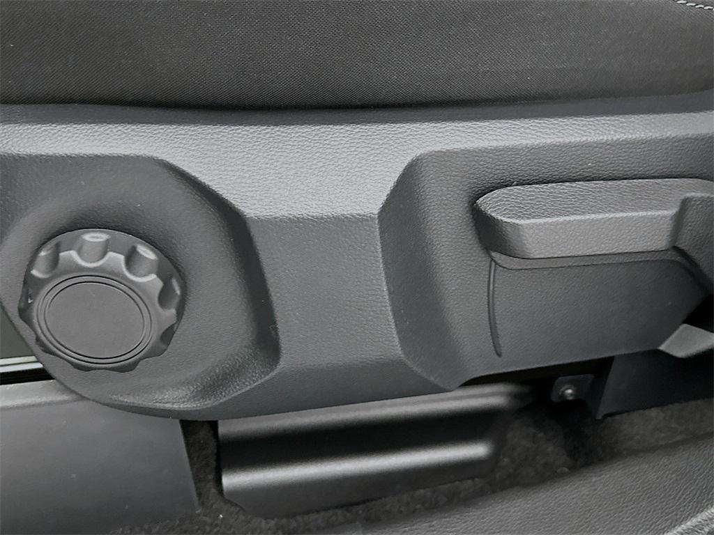 new 2025 Ford Ranger car, priced at $39,000