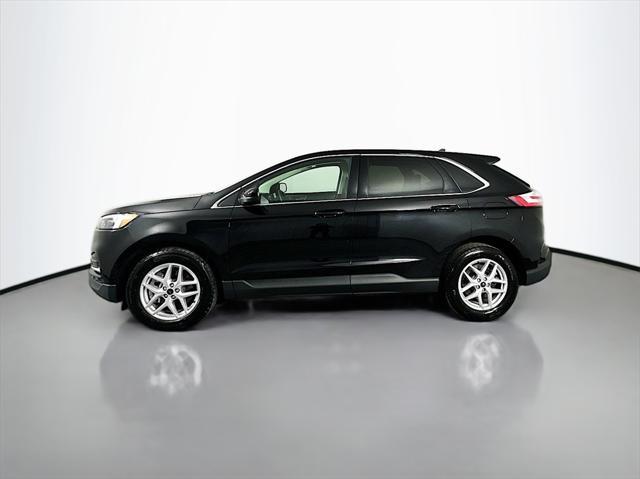 used 2024 Ford Edge car, priced at $27,990