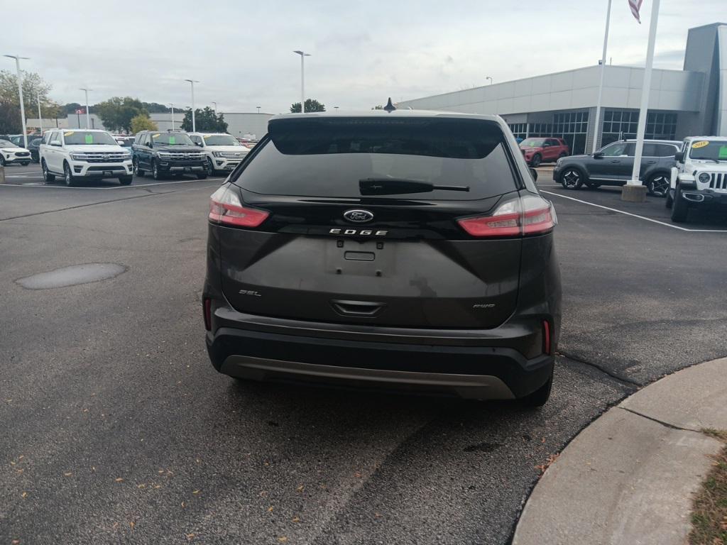 used 2024 Ford Edge car, priced at $25,000