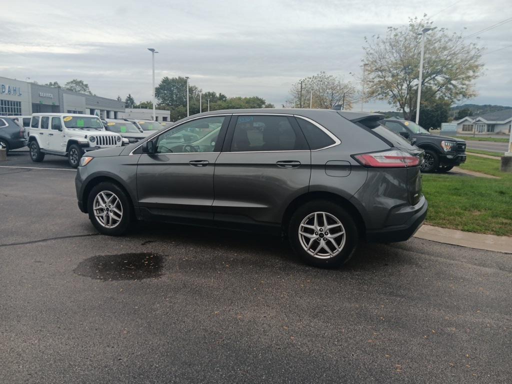 used 2024 Ford Edge car, priced at $25,000