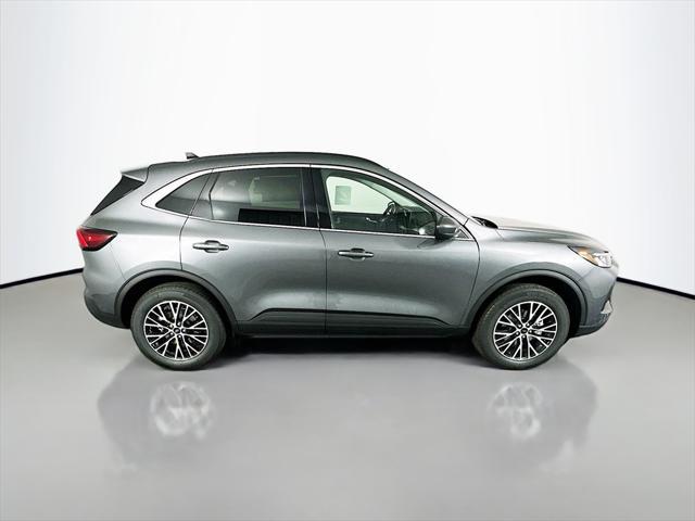 new 2025 Ford Escape PHEV car, priced at $33,252