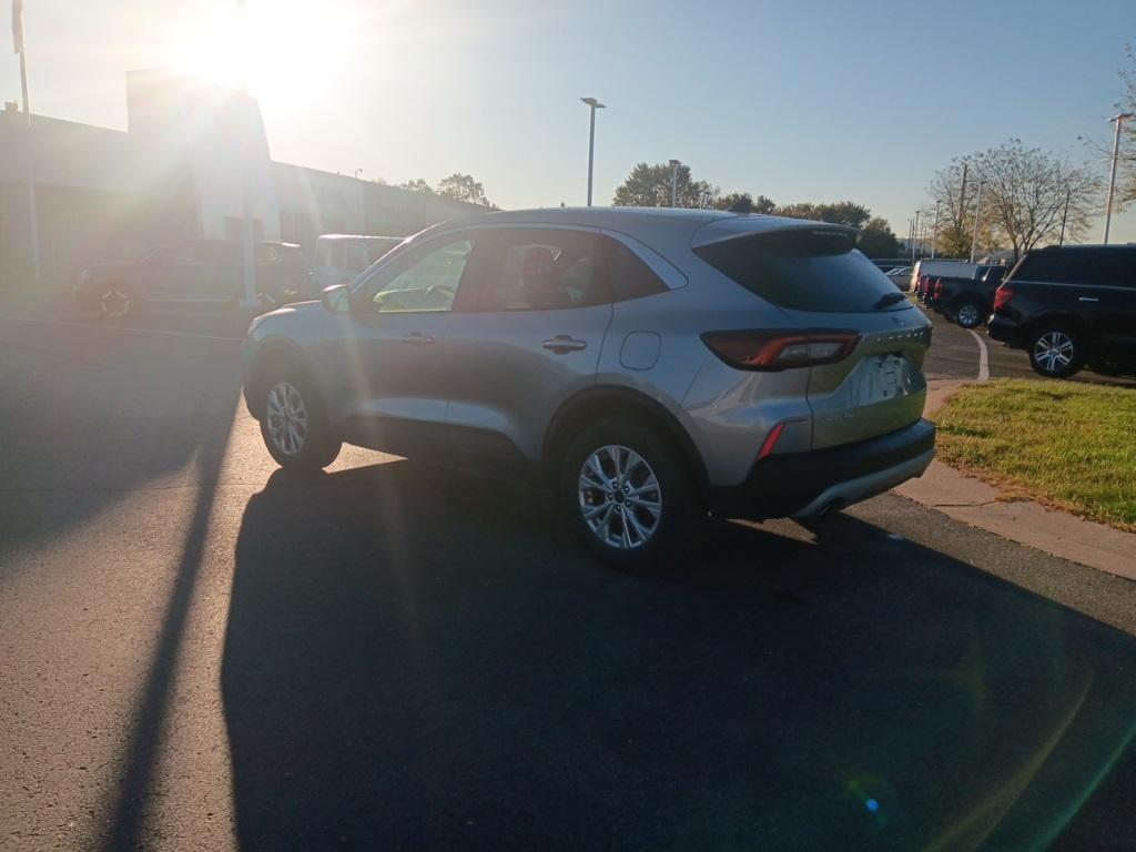used 2024 Ford Escape car, priced at $23,500