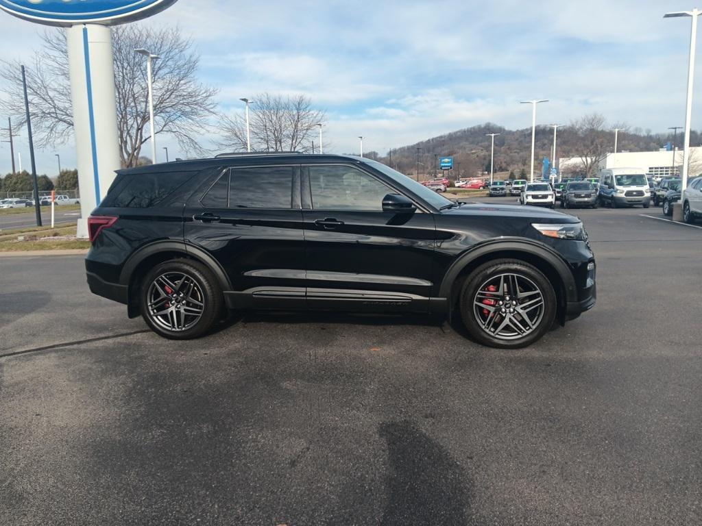 used 2021 Ford Explorer car, priced at $34,250