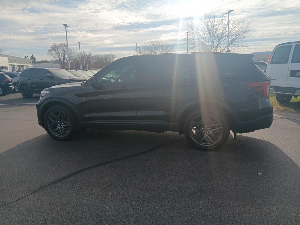 used 2021 Ford Explorer car, priced at $34,250