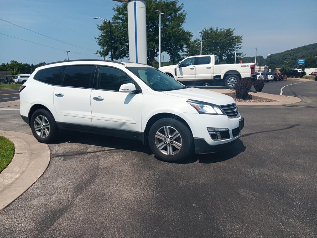 used 2017 Chevrolet Traverse car, priced at $11,900