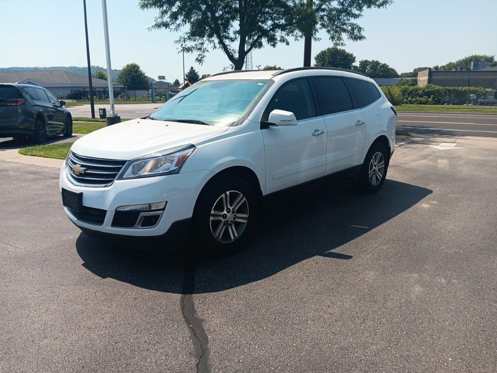 used 2017 Chevrolet Traverse car, priced at $11,900
