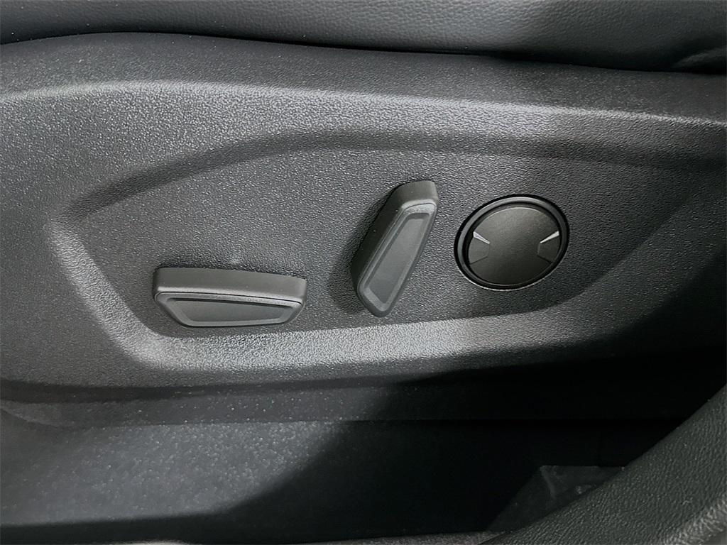 used 2024 Ford Edge car, priced at $24,500