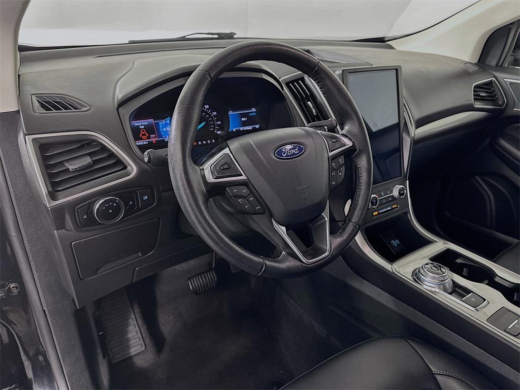 used 2024 Ford Edge car, priced at $24,500